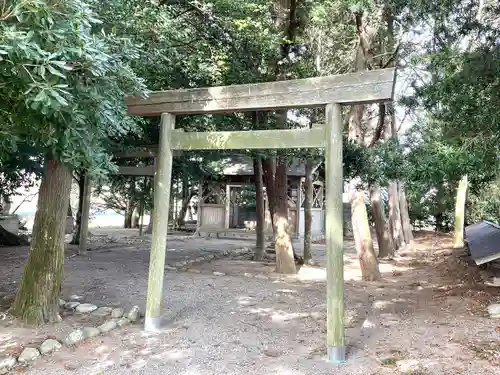 魚見神社の鳥居