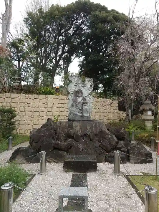 瀧泉寺(目黒不動尊)の仏像