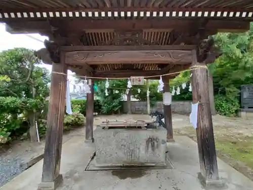 鼬幣稲荷神社の手水舎