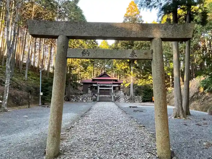 神原神社の鳥居