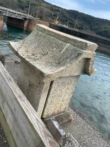 龍神社の本殿