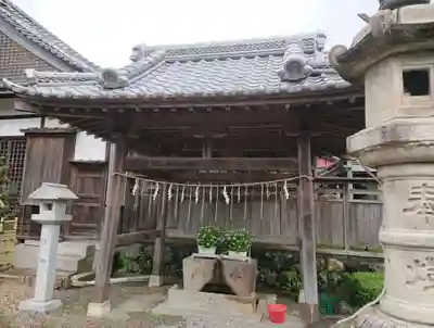 神館飯野高市本多神社の手水舎