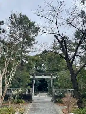 宮山神社の{uncategorized: "未分類", other: "その他", undefined: "問題あり", building: "その他建物", grave: "お墓", sacred_gate: "鳥居", guardian: "狛犬", statue: "像", buddha: "仏像", history: "歴史", nature: "自然", garden: "庭園", animal: "動物", pagoda: "塔", temizu: "手水舎", mountain_gate: "山門・神門", sanctuary: "本殿・本堂", subordinate: "末社・摂社", art: "芸術", scenery: "景色", jizo: "地蔵", ema: "絵馬", goshuin: "御朱印", omikuji: "おみくじ", items: "授与品その他", amulet: "お守り", goshuincho: "御朱印帳", eats: "食事", festival: "お祭り", votive_dance: "神楽", shichigosan: "七五三参", wedding: "結婚式", experience: "体験その他", initially: "初詣", around: "周辺", anti_infection: "感染症対策"}