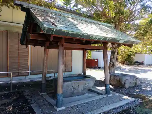 前野神社の手水舎