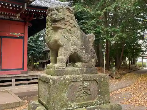 中氷川神社の狛犬