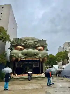 難波八阪神社の{uncategorized: "未分類", other: "その他", undefined: "問題あり", building: "その他建物", grave: "お墓", sacred_gate: "鳥居", guardian: "狛犬", statue: "像", buddha: "仏像", history: "歴史", nature: "自然", garden: "庭園", animal: "動物", pagoda: "塔", temizu: "手水舎", mountain_gate: "山門・神門", sanctuary: "本殿・本堂", subordinate: "末社・摂社", art: "芸術", scenery: "景色", jizo: "地蔵", ema: "絵馬", goshuin: "御朱印", omikuji: "おみくじ", items: "授与品その他", amulet: "お守り", goshuincho: "御朱印帳", eats: "食事", festival: "お祭り", votive_dance: "神楽", shichigosan: "七五三参", wedding: "結婚式", experience: "体験その他", initially: "初詣", around: "周辺", anti_infection: "感染症対策"}