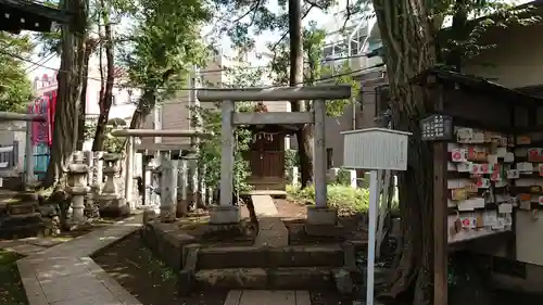 多田神社の鳥居