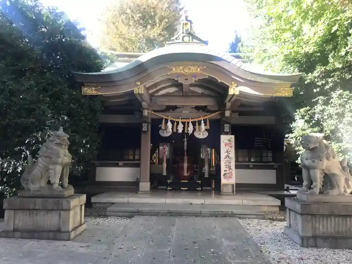 大鳥神社の本殿・本堂