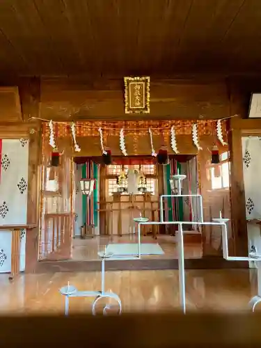 御嶽神社の{uncategorized: "未分類", other: "その他", undefined: "問題あり", building: "その他建物", grave: "お墓", sacred_gate: "鳥居", guardian: "狛犬", statue: "像", buddha: "仏像", history: "歴史", nature: "自然", garden: "庭園", animal: "動物", pagoda: "塔", temizu: "手水舎", mountain_gate: "山門・神門", sanctuary: "本殿・本堂", subordinate: "末社・摂社", art: "芸術", scenery: "景色", jizo: "地蔵", ema: "絵馬", goshuin: "御朱印", omikuji: "おみくじ", items: "授与品その他", amulet: "お守り", goshuincho: "御朱印帳", eats: "食事", festival: "お祭り", votive_dance: "神楽", shichigosan: "七五三参", wedding: "結婚式", experience: "体験その他", initially: "初詣", around: "周辺", anti_infection: "感染症対策"}