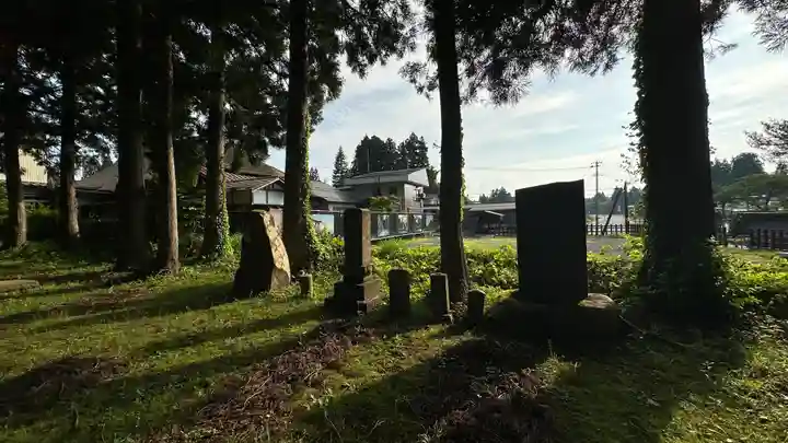 天地金神社(羽黒山神社前宮)(山形県)