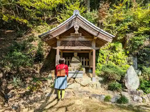 賑済寺の仏像