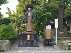 川崎大師（平間寺）の像