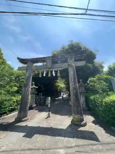 富松神社の{uncategorized: "未分類", other: "その他", undefined: "問題あり", building: "その他建物", grave: "お墓", sacred_gate: "鳥居", guardian: "狛犬", statue: "像", buddha: "仏像", history: "歴史", nature: "自然", garden: "庭園", animal: "動物", pagoda: "塔", temizu: "手水舎", mountain_gate: "山門・神門", sanctuary: "本殿・本堂", subordinate: "末社・摂社", art: "芸術", scenery: "景色", jizo: "地蔵", ema: "絵馬", goshuin: "御朱印", omikuji: "おみくじ", items: "授与品その他", amulet: "お守り", goshuincho: "御朱印帳", eats: "食事", festival: "お祭り", votive_dance: "神楽", shichigosan: "七五三参", wedding: "結婚式", experience: "体験その他", initially: "初詣", around: "周辺", anti_infection: "感染症対策"}