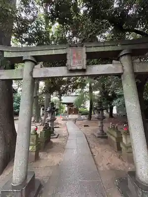 丸子山王日枝神社の鳥居