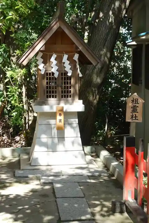 上新田天神社の末社・摂社