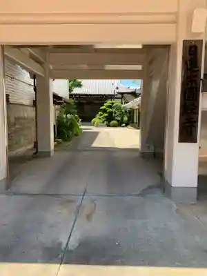 円経寺の山門・神門