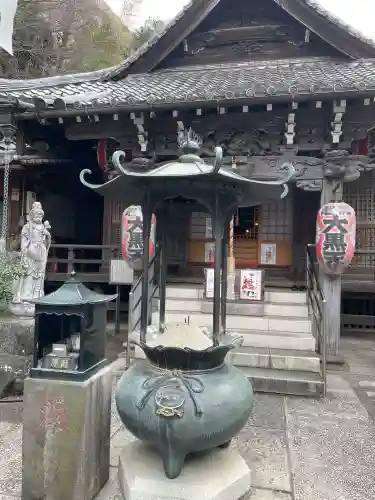 大圓寺の{uncategorized: "未分類", other: "その他", undefined: "問題あり", building: "その他建物", grave: "お墓", sacred_gate: "鳥居", guardian: "狛犬", statue: "像", buddha: "仏像", history: "歴史", nature: "自然", garden: "庭園", animal: "動物", pagoda: "塔", temizu: "手水舎", mountain_gate: "山門・神門", sanctuary: "本殿・本堂", subordinate: "末社・摂社", art: "芸術", scenery: "景色", jizo: "地蔵", ema: "絵馬", goshuin: "御朱印", omikuji: "おみくじ", items: "授与品その他", amulet: "お守り", goshuincho: "御朱印帳", eats: "食事", festival: "お祭り", votive_dance: "神楽", shichigosan: "七五三参", wedding: "結婚式", experience: "体験その他", initially: "初詣", around: "周辺", anti_infection: "感染症対策"}