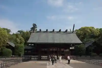 宮崎神宮の山門・神門