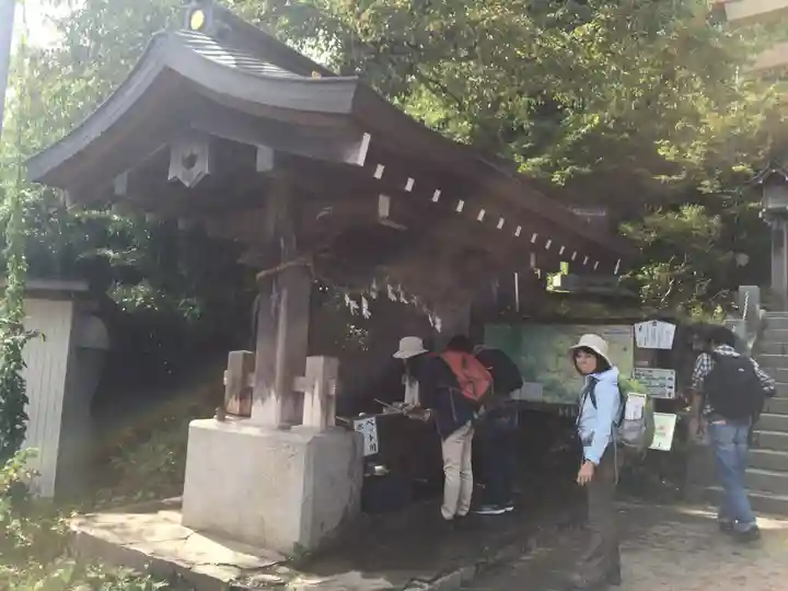 武蔵御嶽神社の手水舎