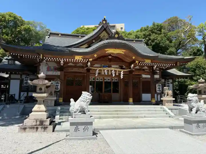 伊和志津神社の{uncategorized: "未分類", other: "その他", undefined: "問題あり", building: "その他建物", grave: "お墓", sacred_gate: "鳥居", guardian: "狛犬", statue: "像", buddha: "仏像", history: "歴史", nature: "自然", garden: "庭園", animal: "動物", pagoda: "塔", temizu: "手水舎", mountain_gate: "山門・神門", sanctuary: "本殿・本堂", subordinate: "末社・摂社", art: "芸術", scenery: "景色", jizo: "地蔵", ema: "絵馬", goshuin: "御朱印", omikuji: "おみくじ", items: "授与品その他", amulet: "お守り", goshuincho: "御朱印帳", eats: "食事", festival: "お祭り", votive_dance: "神楽", shichigosan: "七五三参", wedding: "結婚式", experience: "体験その他", initially: "初詣", around: "周辺", anti_infection: "感染症対策"}