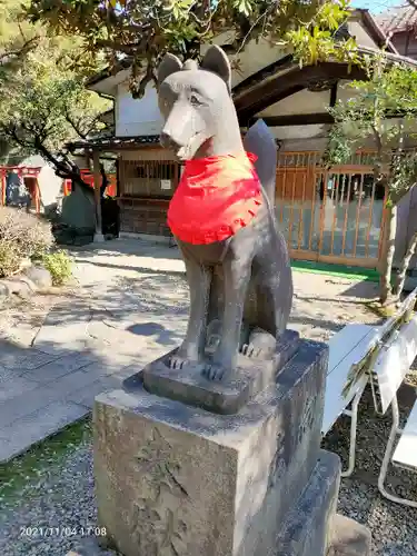 三囲神社の狛犬