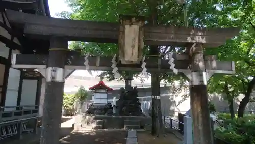 宮城氷川神社の鳥居