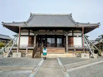 明法寺の本殿・本堂