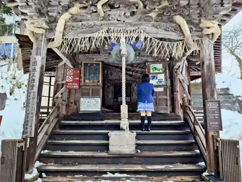 円通三匝堂（さざえ堂）の本殿・本堂