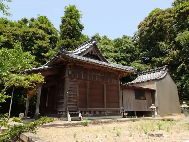片岸神社の本殿・本堂