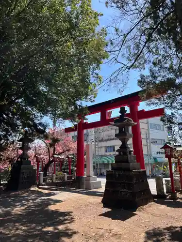 一瓶塚稲荷神社の鳥居