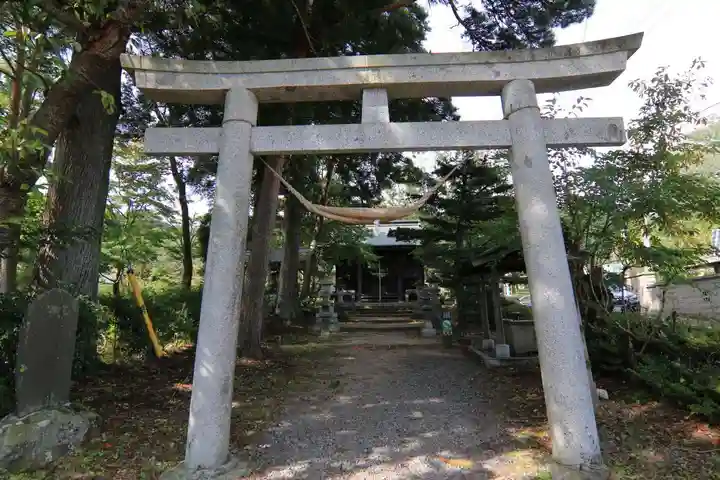 岳温泉神社 の鳥居