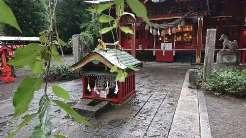 冠稲荷神社の建物その他