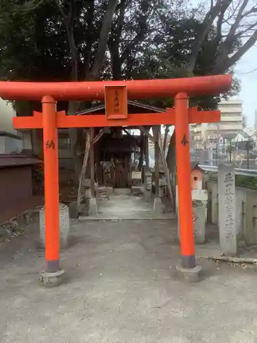 稲荷神社（大松稲荷神社）の鳥居