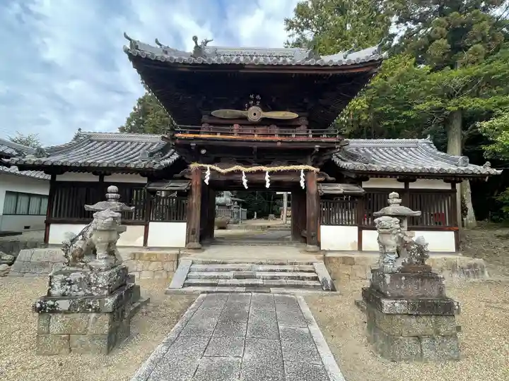 矢田坐久志玉比古神社の本殿・本堂
