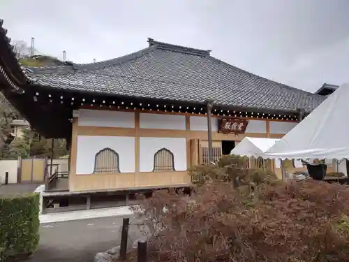 満昌寺の本殿・本堂