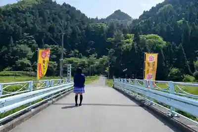 金持神社の山門・神門
