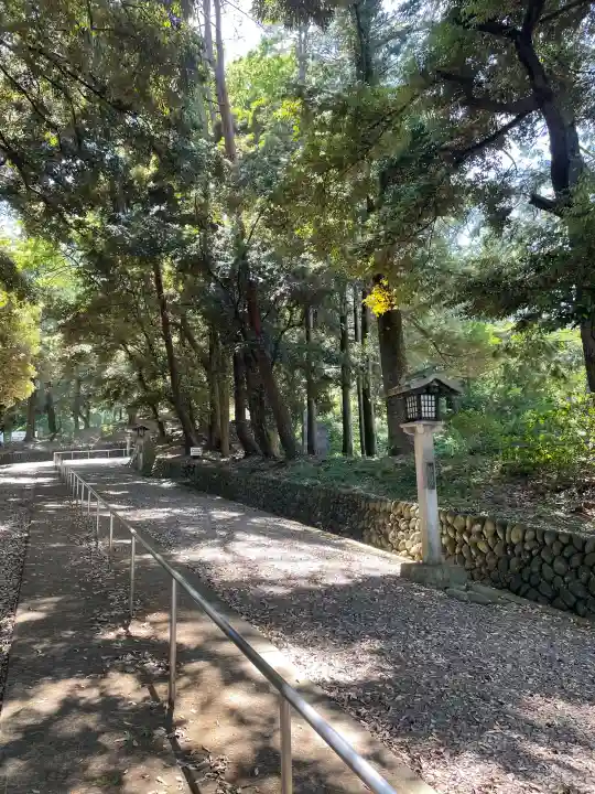 群馬県護国神社の{uncategorized: "未分類", other: "その他", undefined: "問題あり", building: "その他建物", grave: "お墓", sacred_gate: "鳥居", guardian: "狛犬", statue: "像", buddha: "仏像", history: "歴史", nature: "自然", garden: "庭園", animal: "動物", pagoda: "塔", temizu: "手水舎", mountain_gate: "山門・神門", sanctuary: "本殿・本堂", subordinate: "末社・摂社", art: "芸術", scenery: "景色", jizo: "地蔵", ema: "絵馬", goshuin: "御朱印", omikuji: "おみくじ", items: "授与品その他", amulet: "お守り", goshuincho: "御朱印帳", eats: "食事", festival: "お祭り", votive_dance: "神楽", shichigosan: "七五三参", wedding: "結婚式", experience: "体験その他", initially: "初詣", around: "周辺", anti_infection: "感染症対策"}