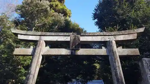 白山神社の鳥居