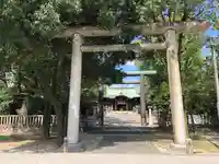 溝旗神社(肇國神社)の鳥居