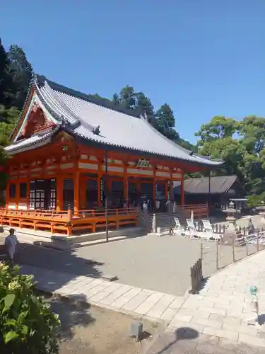勝尾寺の本殿・本堂