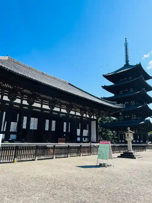 興福寺 東金堂の建物その他