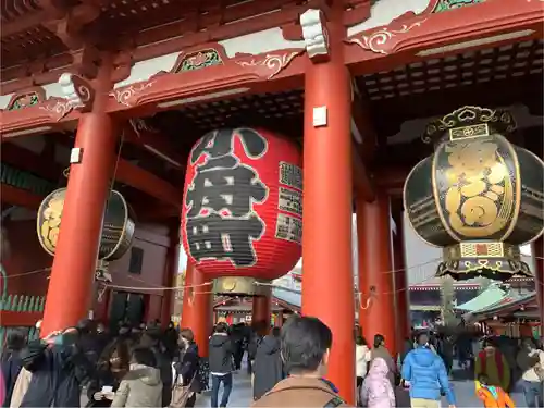 浅草寺の山門・神門