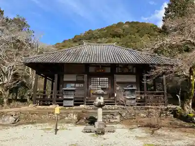 栄山寺の本殿・本堂