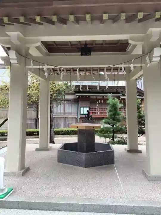 針名神社の手水舎