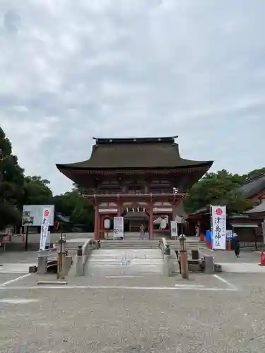 津島神社の山門