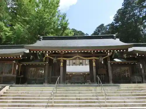 飛騨一宮水無神社の山門