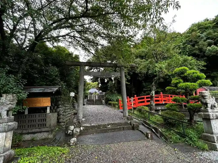 赤尾渋垂郡辺神社(静岡県)