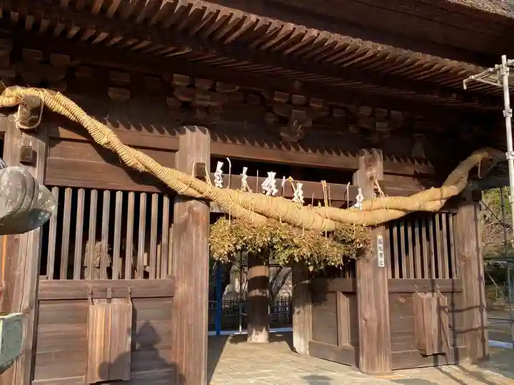 滑河山龍正院の山門・神門