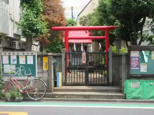 永福御嶽神社の鳥居