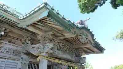 大瀬神社の芸術
